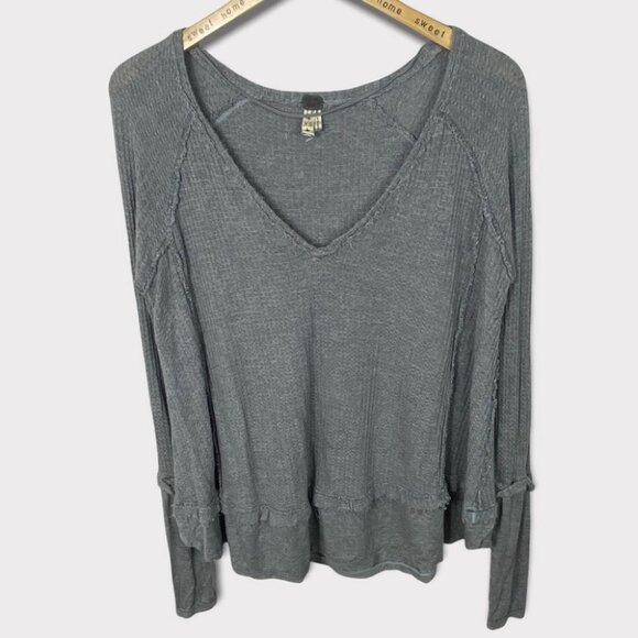 Free People Laguna Waffle Knit Thermal Grey Lightweight Size XS Bohemian Sweater - Picture 4 of 14